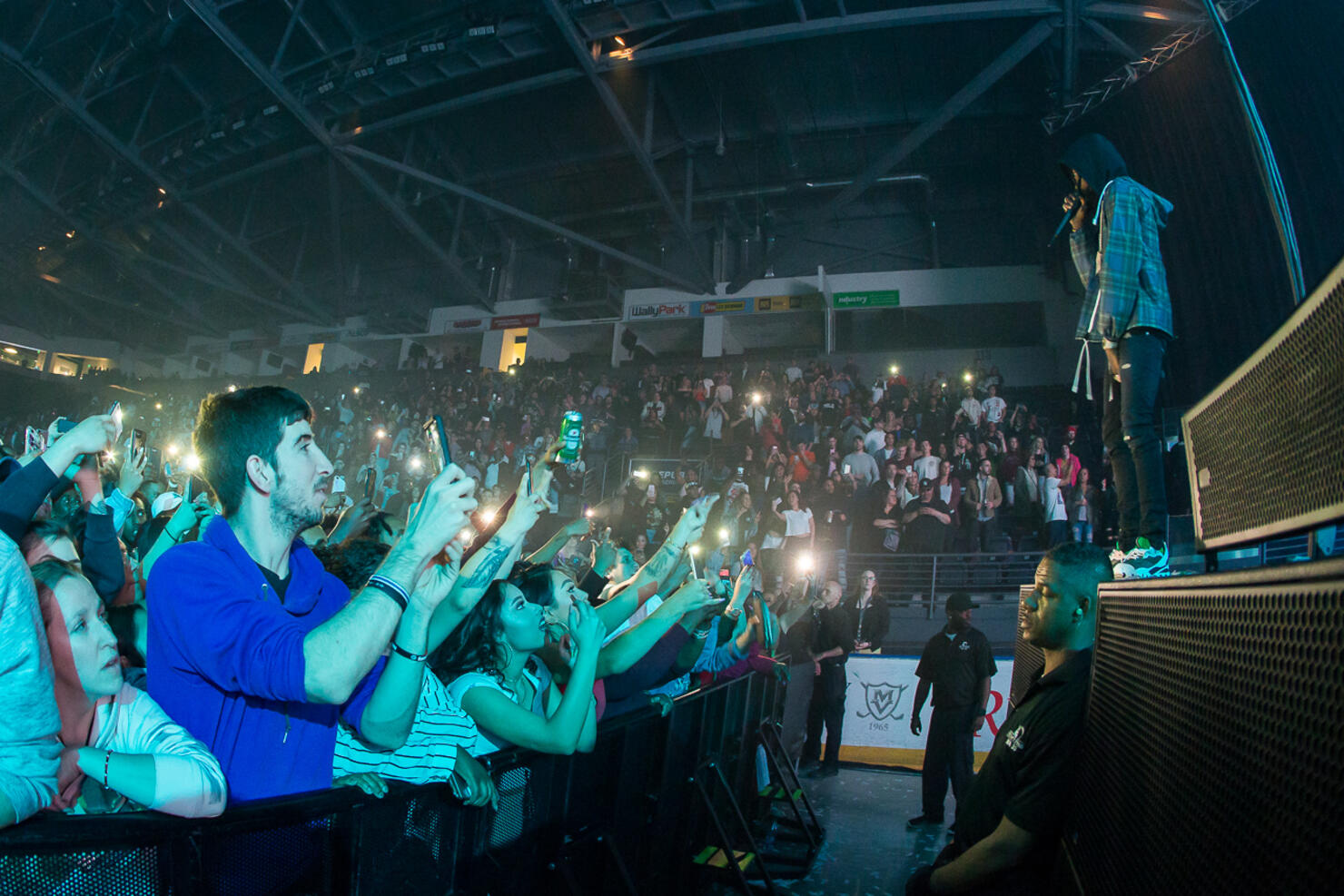 Snoop Dogg at accesso ShoWare Center with Migos and Grynch