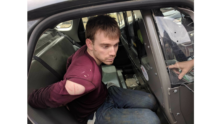 Judge revoked Travis Reinking's bond