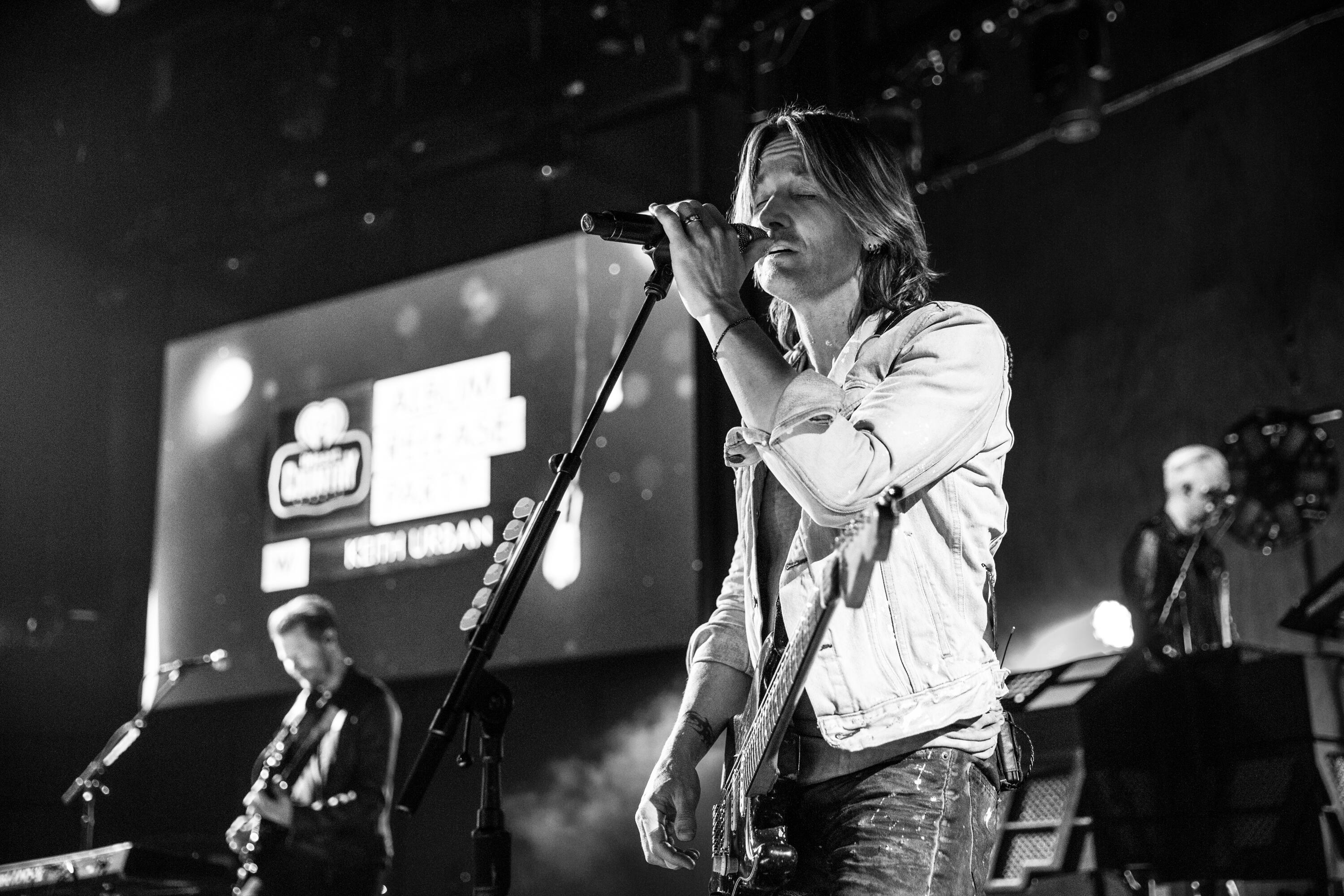 Keith Urban Debuts “Graffiti U” During Candid IHeartCountry Album ...