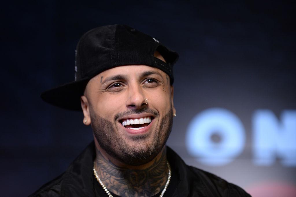 Nicky Jam Recibe Botón De Diamante En YouTube - Thumbnail Image