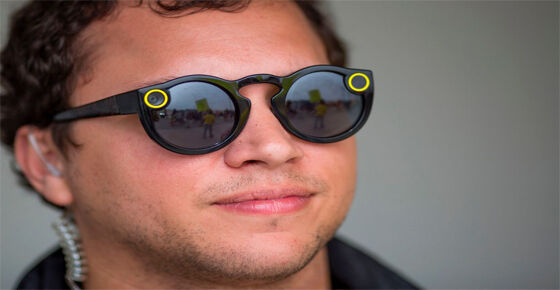 Pictured: Snapchat Spectacles V1 (Getty Images)
