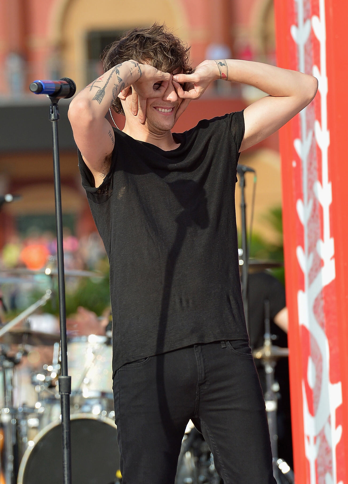 Louis on stage (Getty)