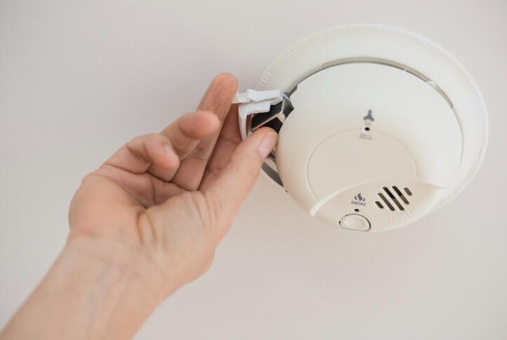 Tamper-Proof Smoke Detectors Will Be Available For ...