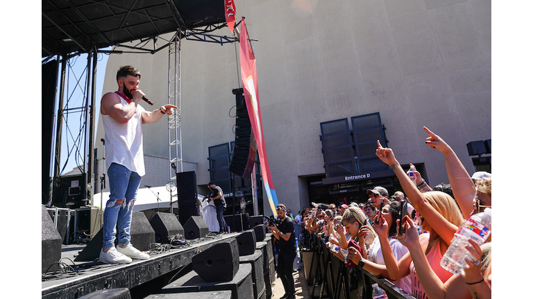 Dylan Scott