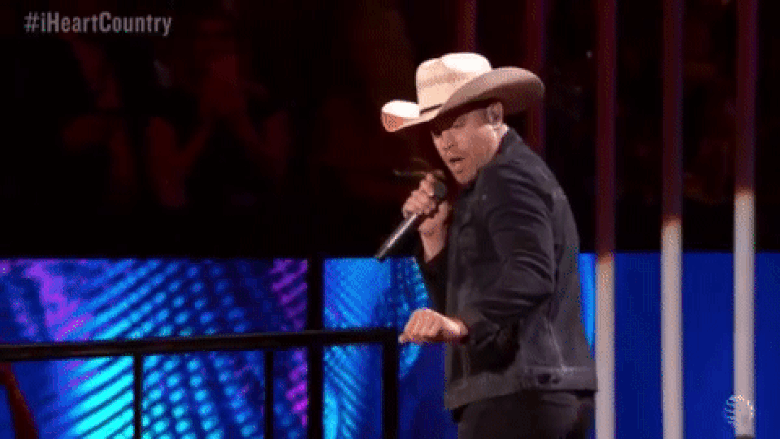 Dustin Lynch