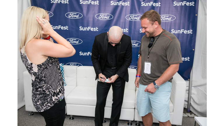 Pitbull Meet & Greet - SunFest 2018