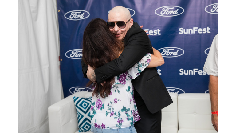 Pitbull Meet & Greet - SunFest 2018