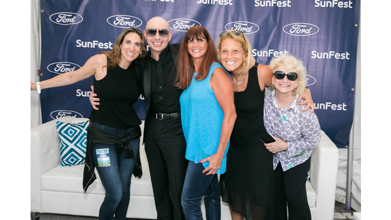 Pitbull Meet & Greet - SunFest 2018