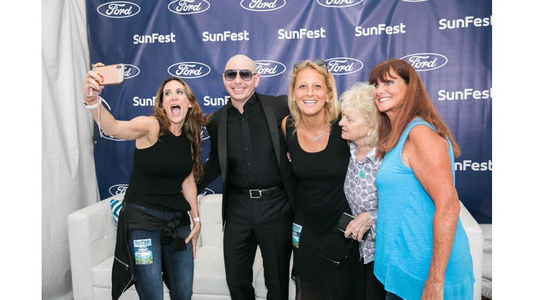 Pitbull Meet & Greet - SunFest 2018