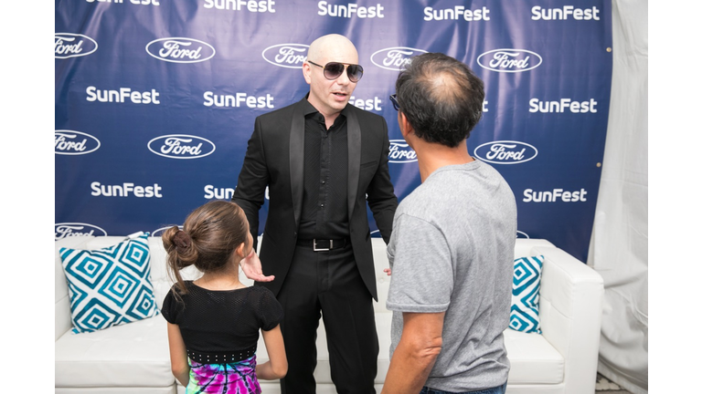 Pitbull Meet & Greet - SunFest 2018