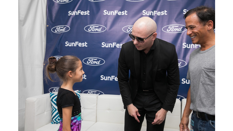 Pitbull Meet & Greet - SunFest 2018