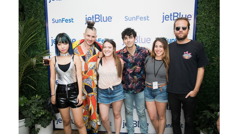 DNCE Meet & Greet - SunFest 2018