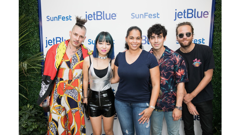 DNCE Meet & Greet - SunFest 2018