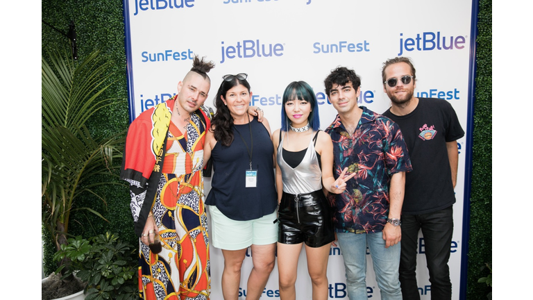 DNCE Meet & Greet - SunFest 2018