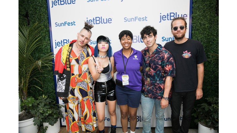 DNCE Meet & Greet - SunFest 2018