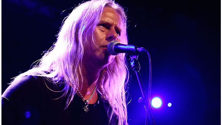 Jerry Cantrell Says New Alice In Chains Song Was Inspired by David Bowie
