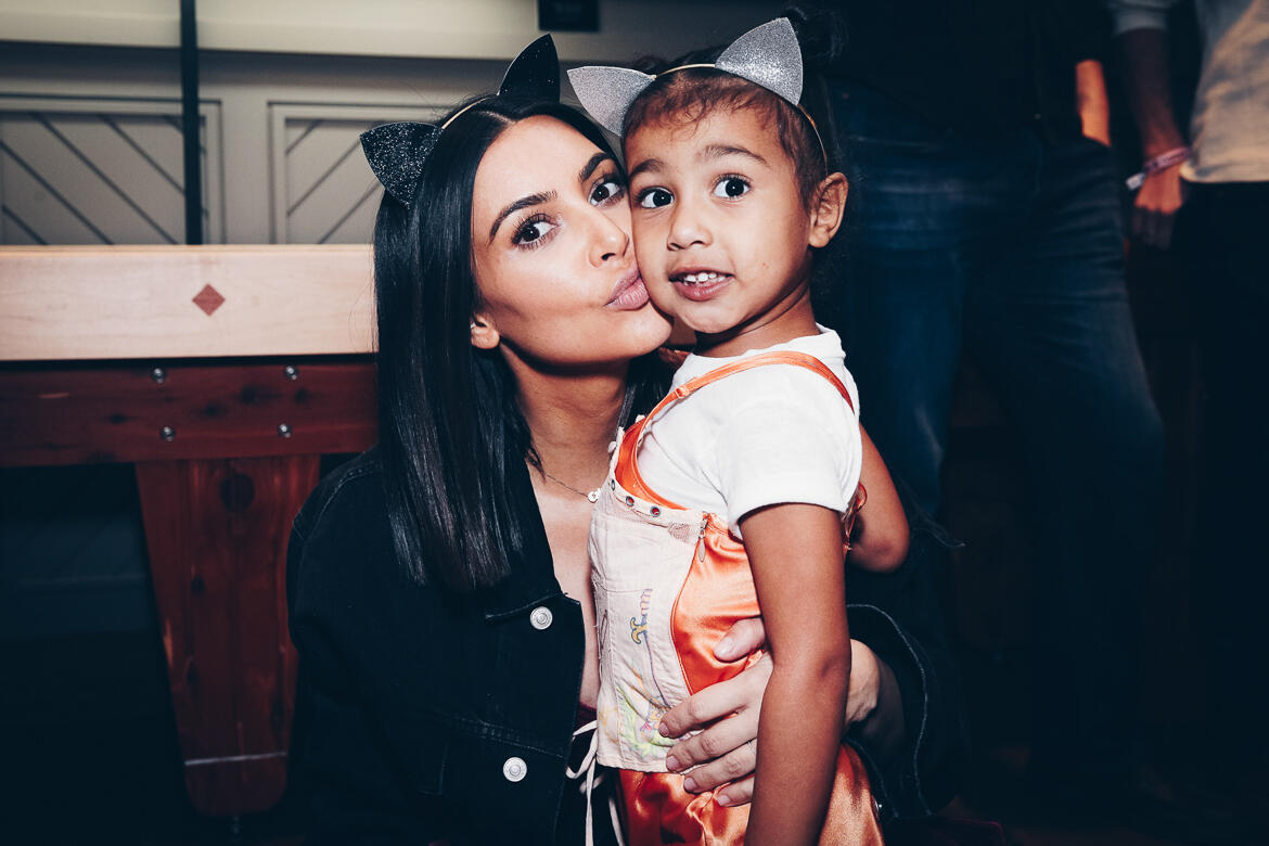 Celebrity Moms & Their Look-Alike Daughters | iHeartRadio