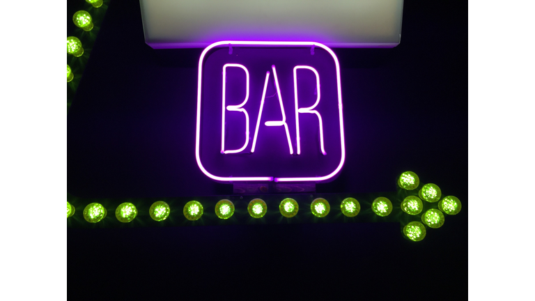 Bar Getty RF 