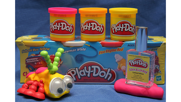 Play-doh's smell trademarked by Hasbro