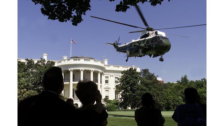 sinkhole opens up on White House's north lawn
