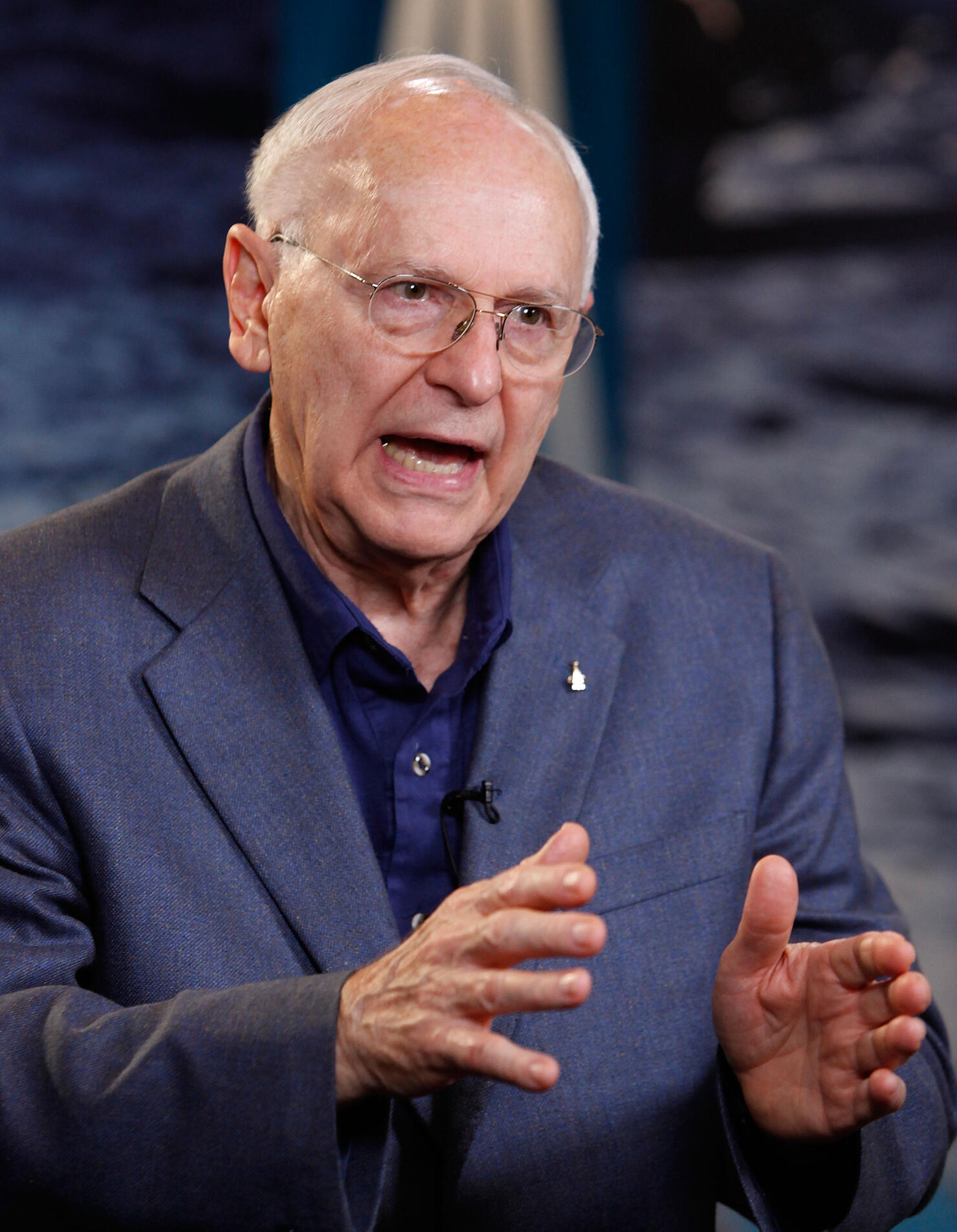 Alan Bean fourth person to walk on the moon dead at 86