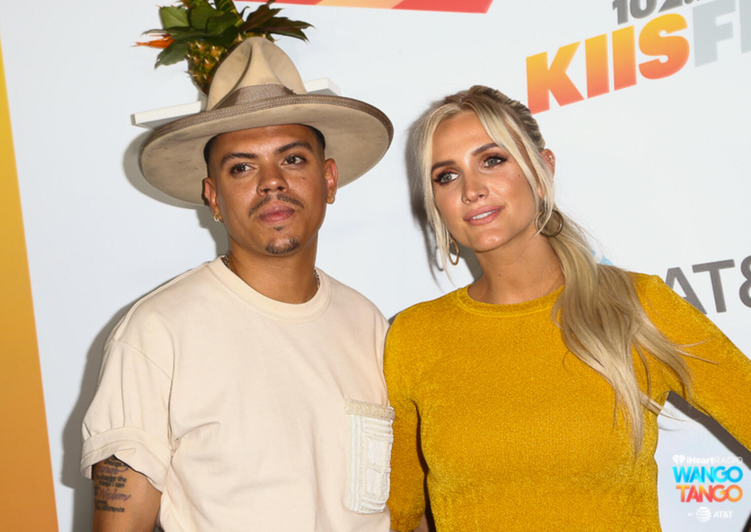  Evan Ross (L) and Ashlee Simpson arrive at the 2018 iHeartRadio Wango Tango by AT&T at Banc of California Stadium on June 2, 2018 in Los Angeles, California.