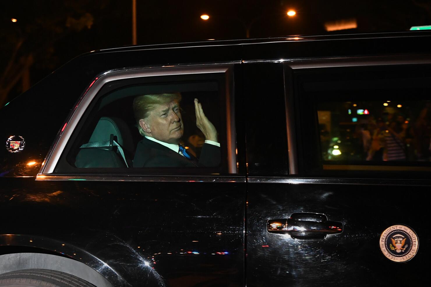 President Trump arrives in Singapore ahead of historic summit with Kim jong un