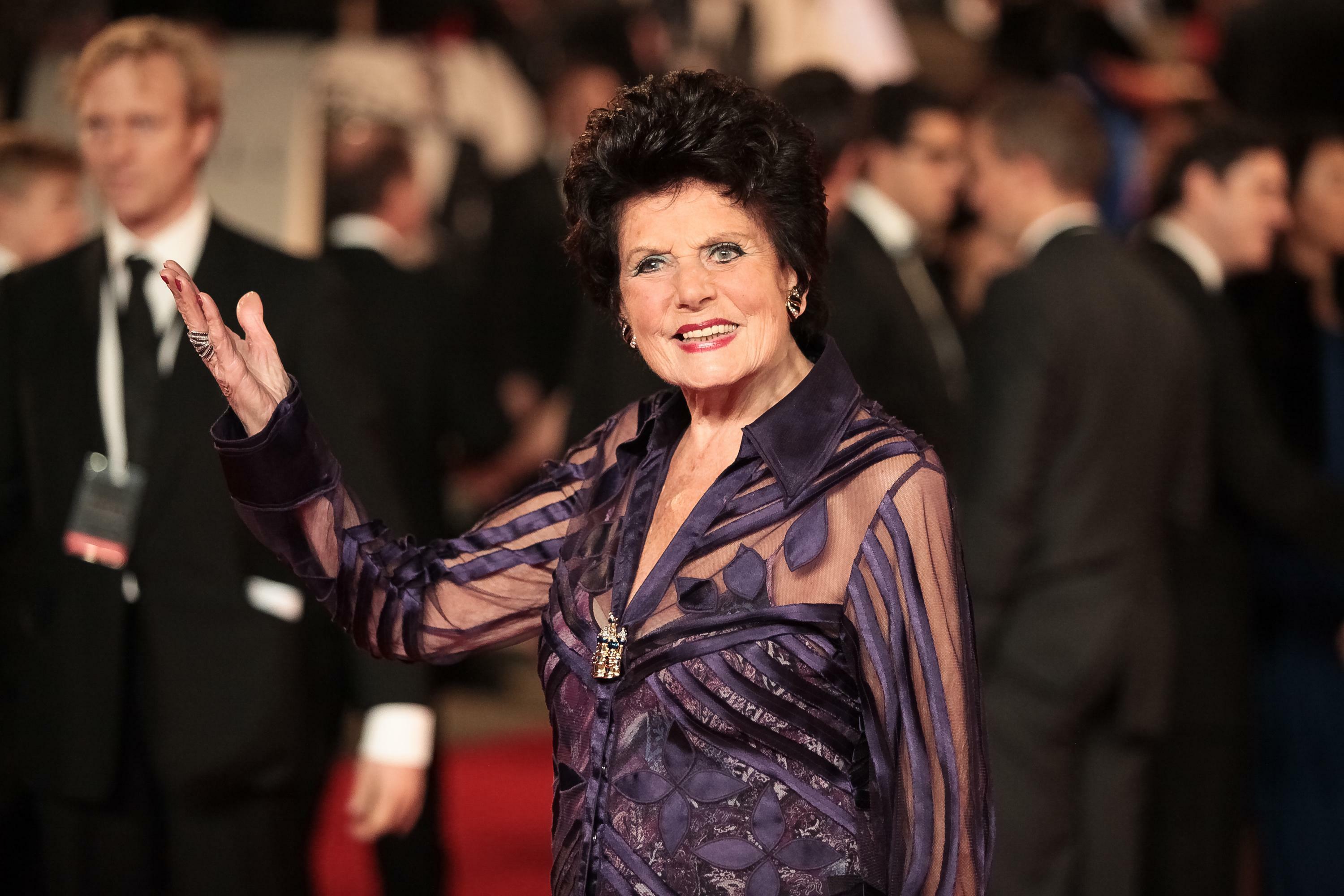 Eunice Gayson, First Bond Girl, Dies at 90 iHeart