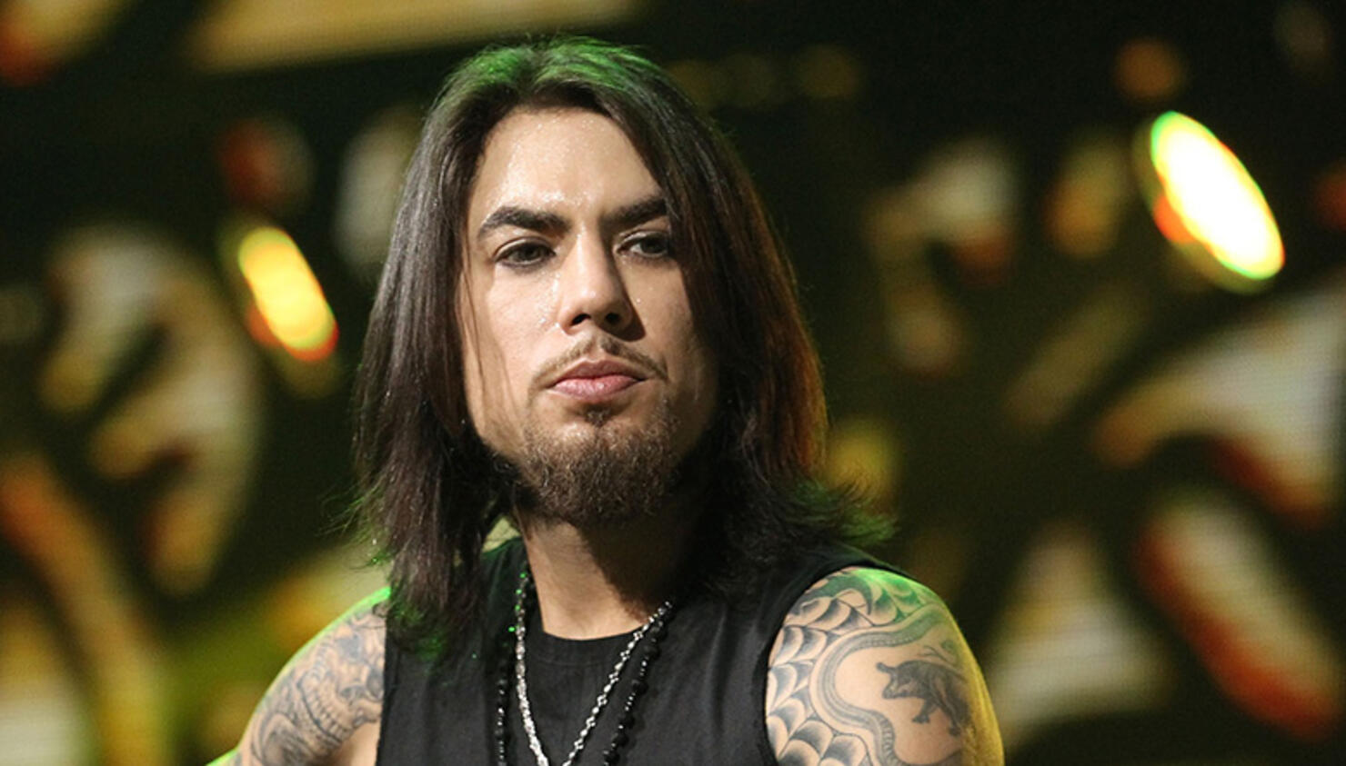 Dave Navarro Delivers Message to People With Suicidal Thoughts