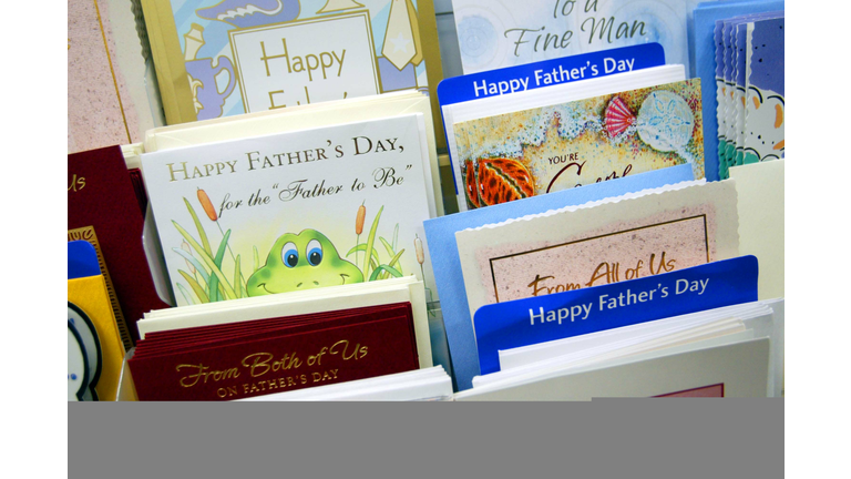 Families Shop For Fathers Day Gifts