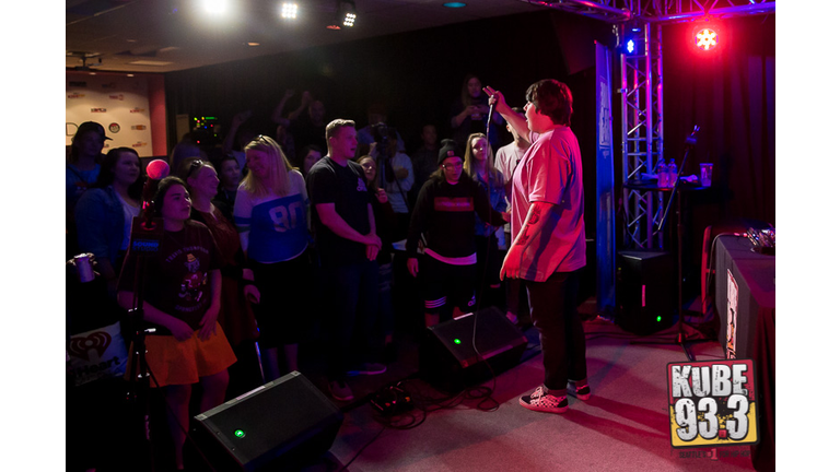 Travis Thompson in the AT&T Thanks Sound Studio at KUBE 93.3