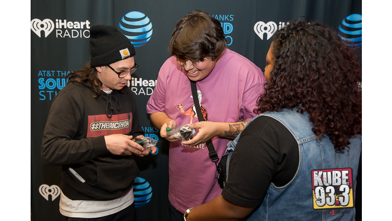 Meet and Greet Photos with Travis Thompson in the AT&T Thanks Sound Studio at KUBE 93.3.