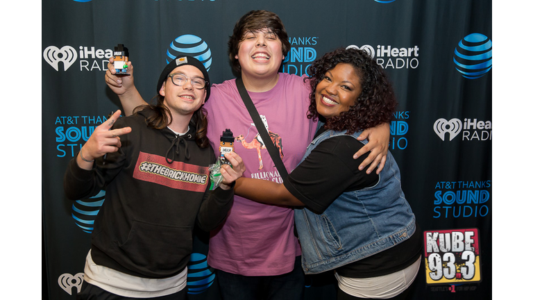 Meet and Greet Photos with Travis Thompson in the AT&T Thanks Sound Studio at KUBE 93.3.