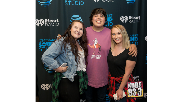 Meet and Greet Photos with Travis Thompson in the AT&T Thanks Sound Studio at KUBE 93.3.