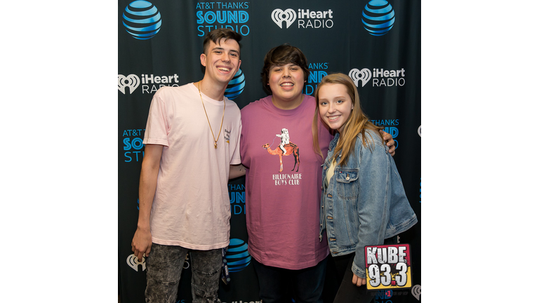 Meet and Greet Photos with Travis Thompson in the AT&T Thanks Sound Studio at KUBE 93.3.
