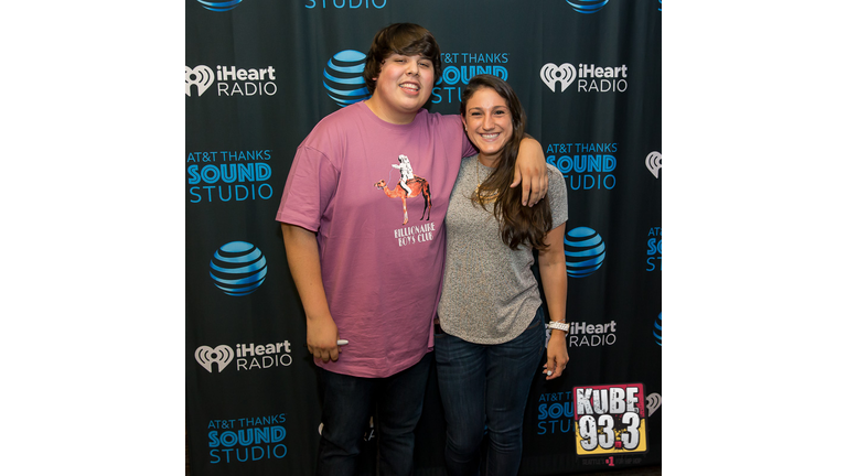 Meet and Greet Photos with Travis Thompson in the AT&T Thanks Sound Studio at KUBE 93.3.