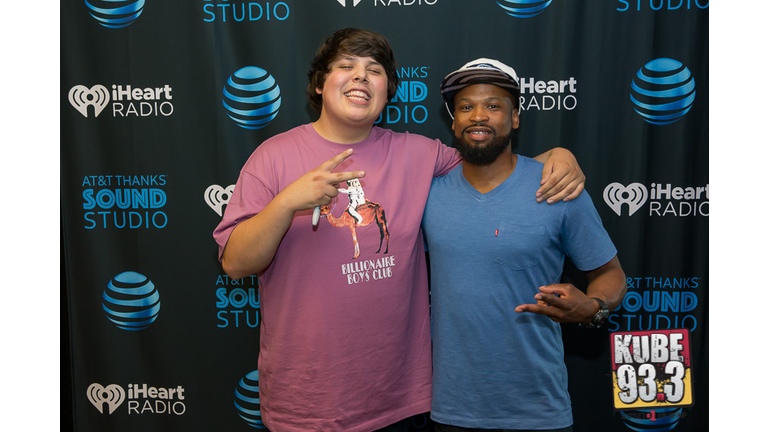 Meet and Greet Photos with Travis Thompson in the AT&T Thanks Sound Studio at KUBE 93.3.