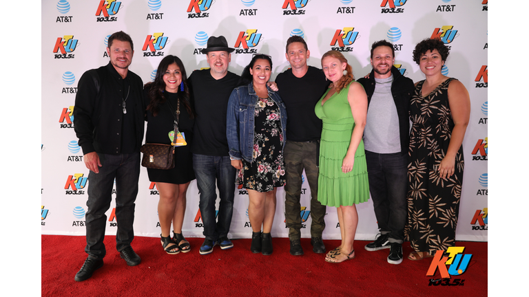 PHOTOS: 98 Degrees Meet Fans Backstage at KTUphoria