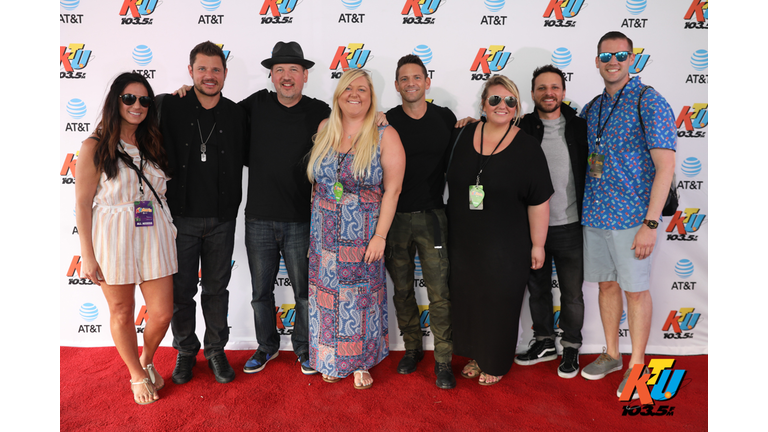 PHOTOS: 98 Degrees Meet Fans Backstage at KTUphoria