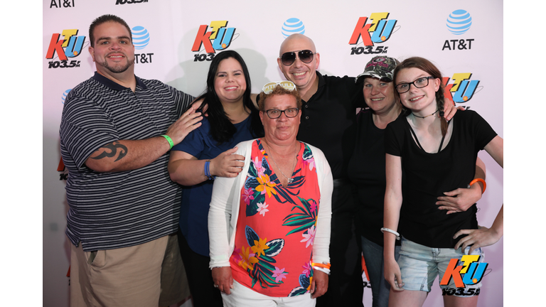 PHOTOS: Pitbull Meets Fans Backstage at KTUphoria