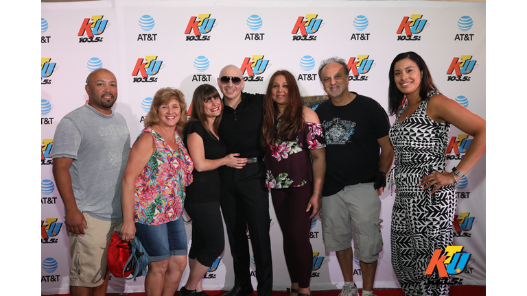 PHOTOS: Pitbull Meets Fans Backstage at KTUphoria