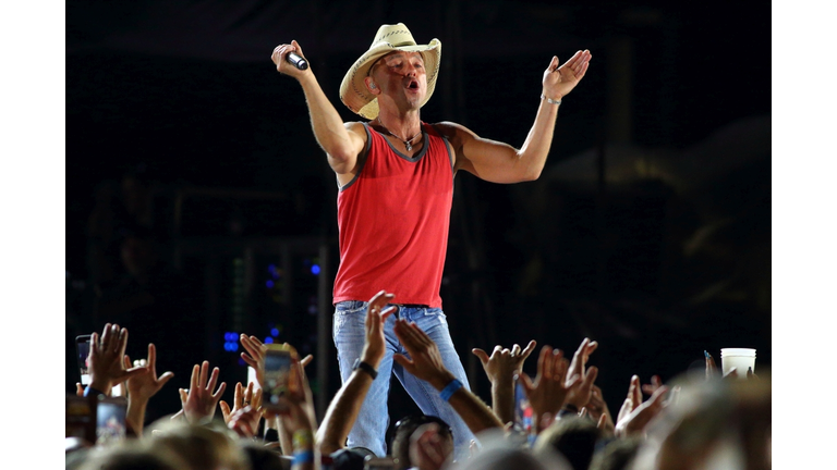 Kenny Chesney at Mapfre Stadium