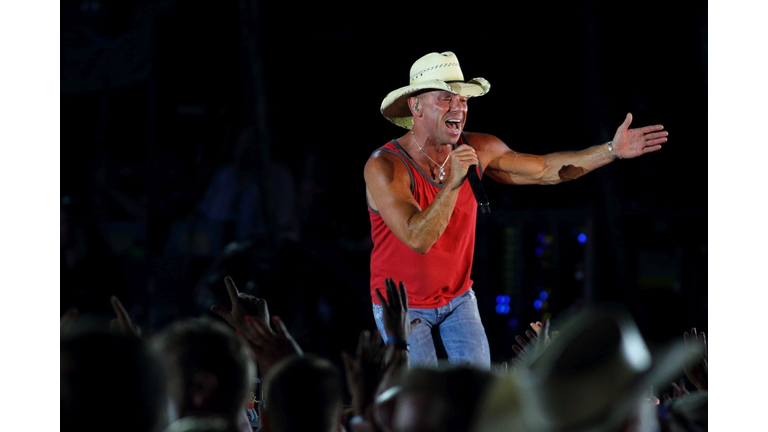 Kenny Chesney at Mapfre Stadium