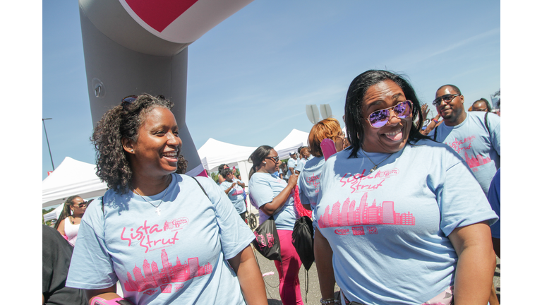 2018 Cracker Barrel Sista Strut Philadelphia Finish Line Pics - Part Three