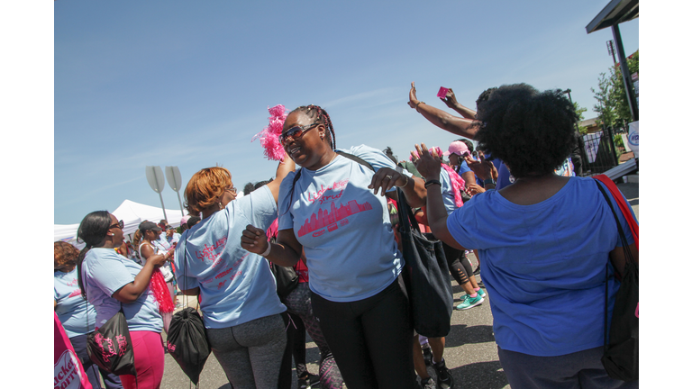 2018 Cracker Barrel Sista Strut Philadelphia Finish Line Pics - Part Three