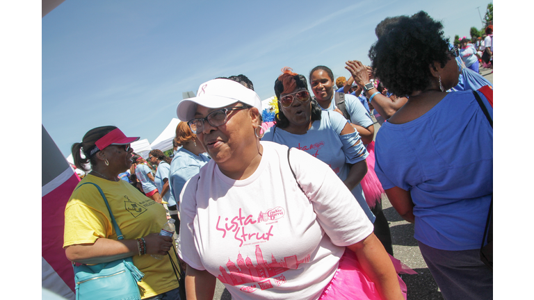 2018 Cracker Barrel Sista Strut Philadelphia Finish Line Pics - Part Three