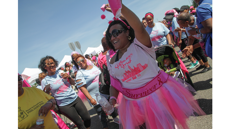 2018 Cracker Barrel Sista Strut Philadelphia Finish Line Pics - Part Three