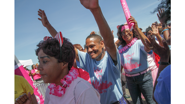 2018 Cracker Barrel Sista Strut Philadelphia Finish Line Pics - Part Three