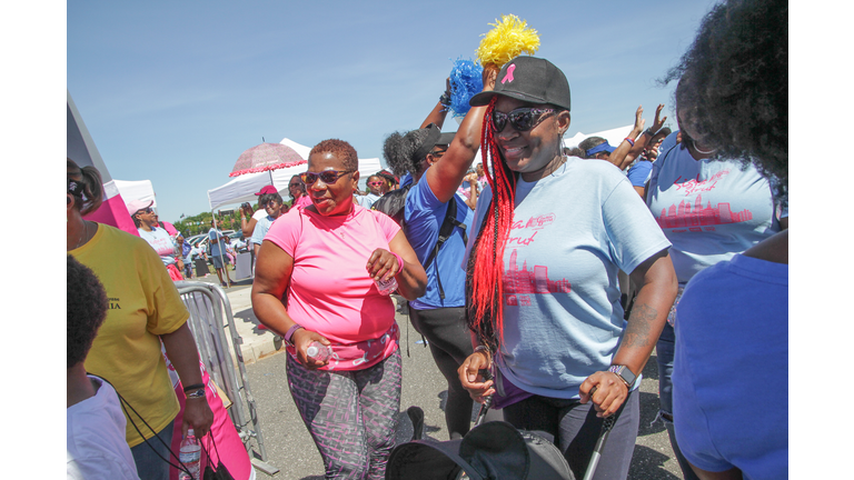 2018 Cracker Barrel Sista Strut Philadelphia Finish Line Pics - Part Three