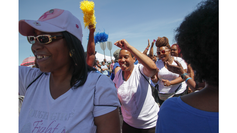 2018 Cracker Barrel Sista Strut Philadelphia Finish Line Pics - Part Three